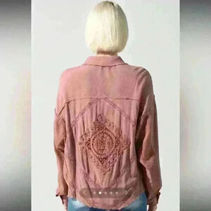 Miss Me Mixed Media Button Down Blouse size L Dusty Rose Pink w/ back Detail Y2K